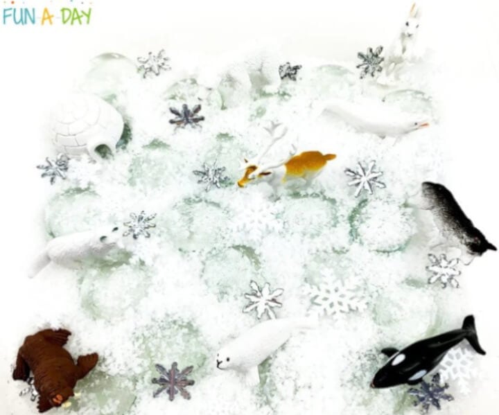 nopin="nopin" artic winter sensory play