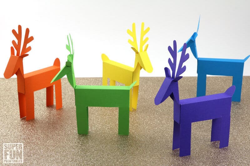 nopin="nopin" five printable paper reindeer in shades red, yellow, blue, turquoise and green