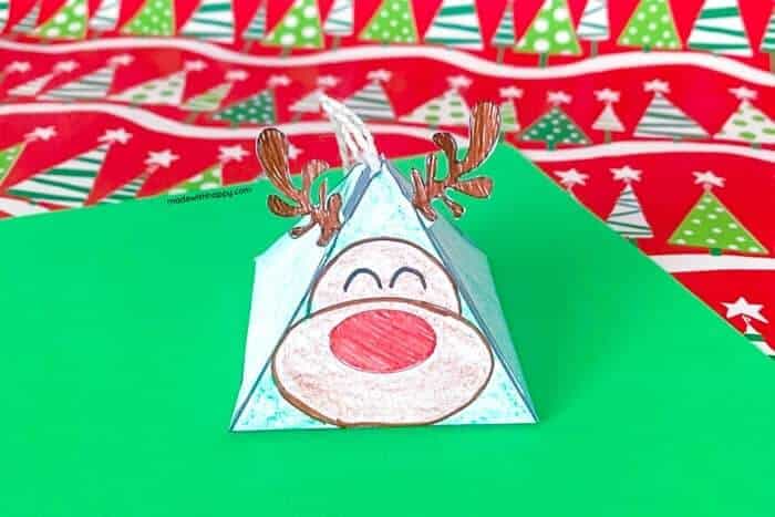 nopin="nopin" folded reindeer ornament made with paper